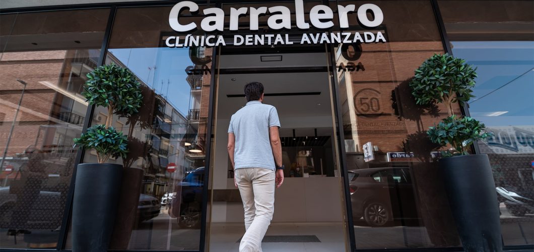 Dentista de Urgencias abierto sábados y en agosto en Xàtiva